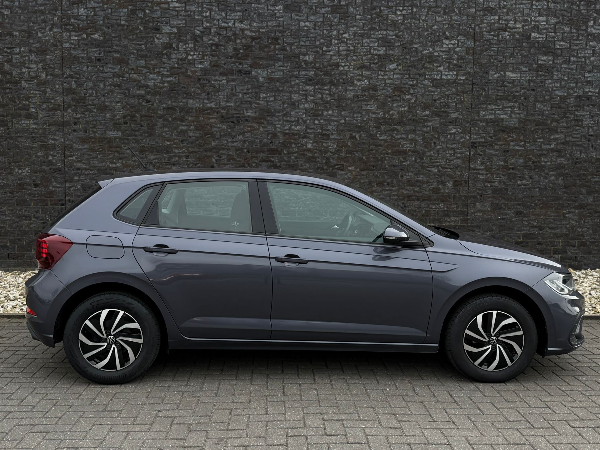 Volkswagen Polo 1.0 TSI thumbnail 10